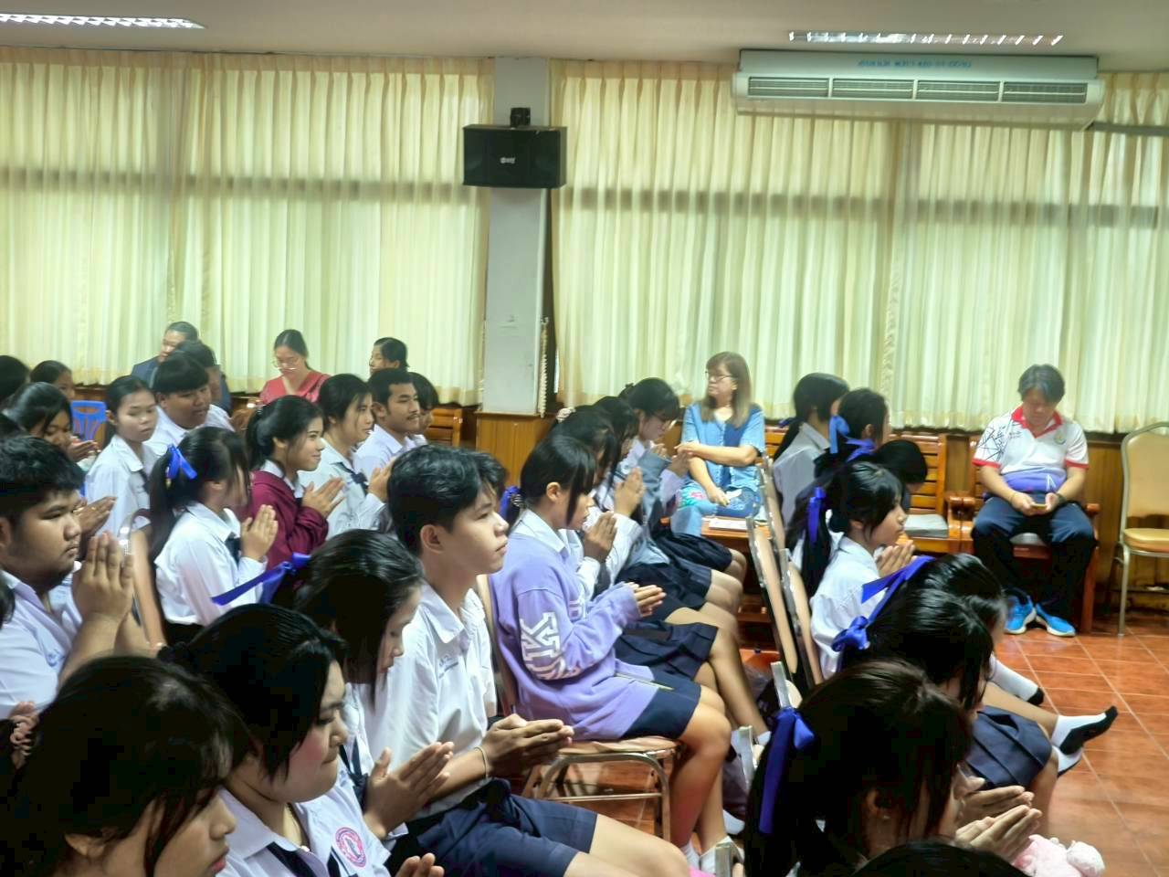 LINE_ALBUM_pthmnithes kxn fuk m.6_68_251111_28.jpg